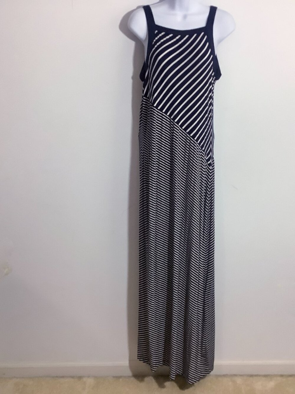 Sleeveless Strap Sundress SZ M Knit NavyWhite Slip On Feminine Sexy Curvehugging